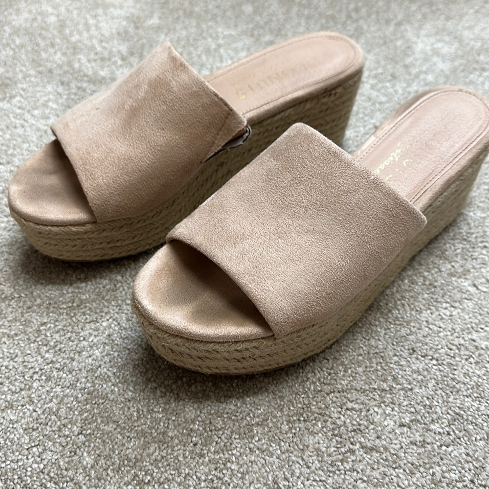 Size 8 coconut brand